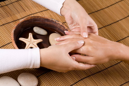 Mise en Forme & Vernis Semi-Permanent Transparent — institut Cosmesud à Baillargues
