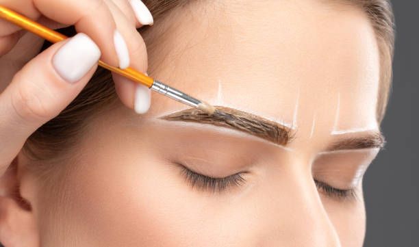 Rehaussement Lift brow — institut Cosmesud à Baillargues