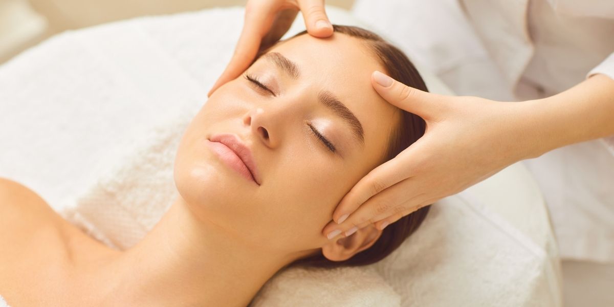 Soin ayurvédique visage et cheveux à Baillargues – apaisement et nutrition profonde